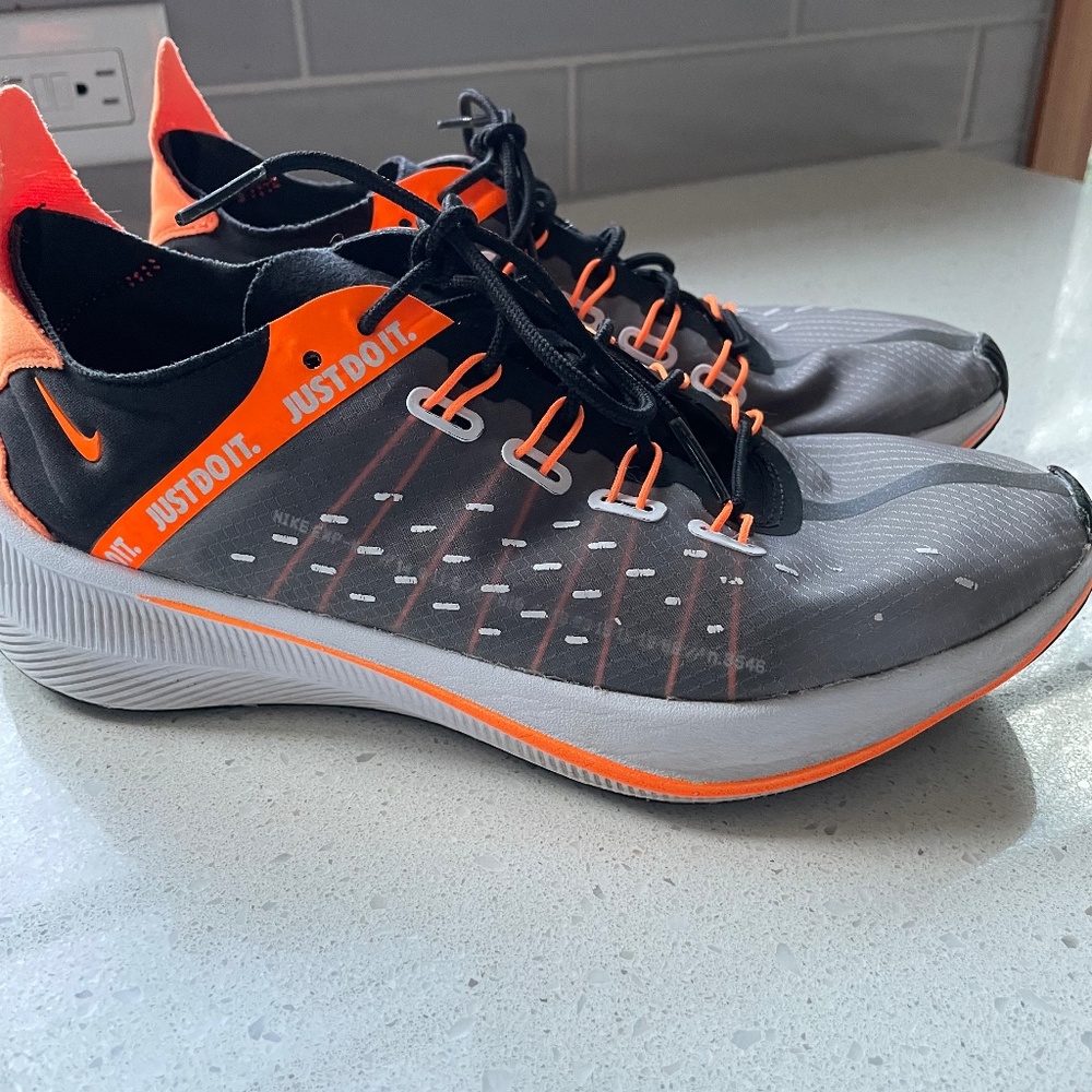 Nike special edition exp-x14 Waterproof Shoe. Size 7 mens